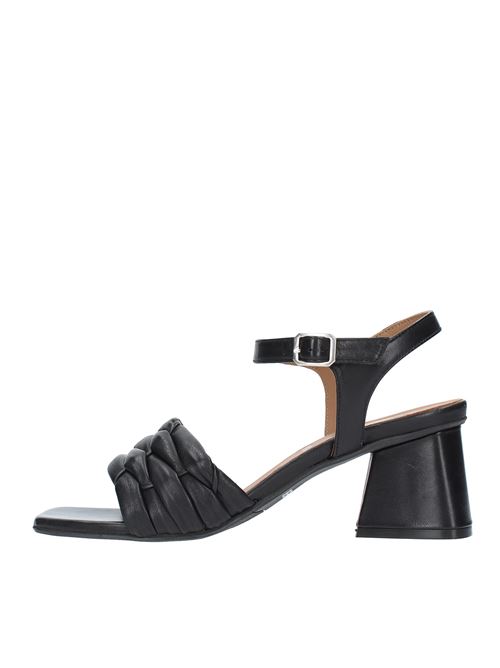 Leather sandals CARMENS | 51050 NATURENERO